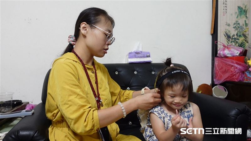 生出畸形兒慘離婚　夫家還怕同姓搶財產！她母兼父職：生了該負責