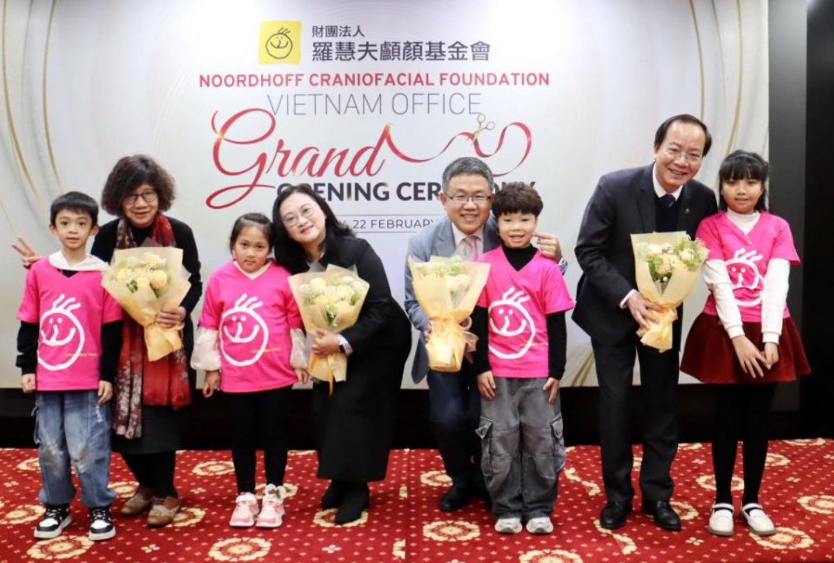 【LINE TODAY】羅慧夫越南分會開幕 受助童出席