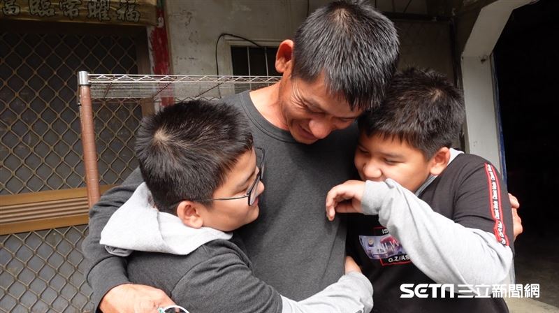 【三立新聞】加倍的愛/車禍補償低收沒了 單親爸租田養兩兒:靠自己