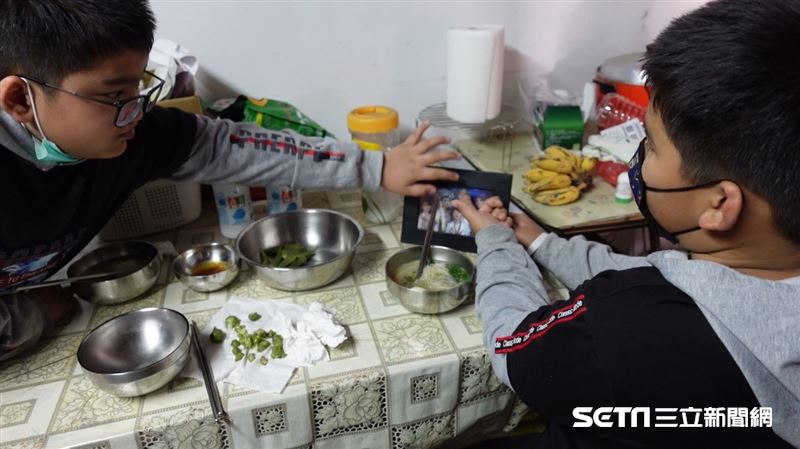 【三立新聞】加倍的愛/妻遺物3年後打開 都是孩子…夫嘆:少了全家福