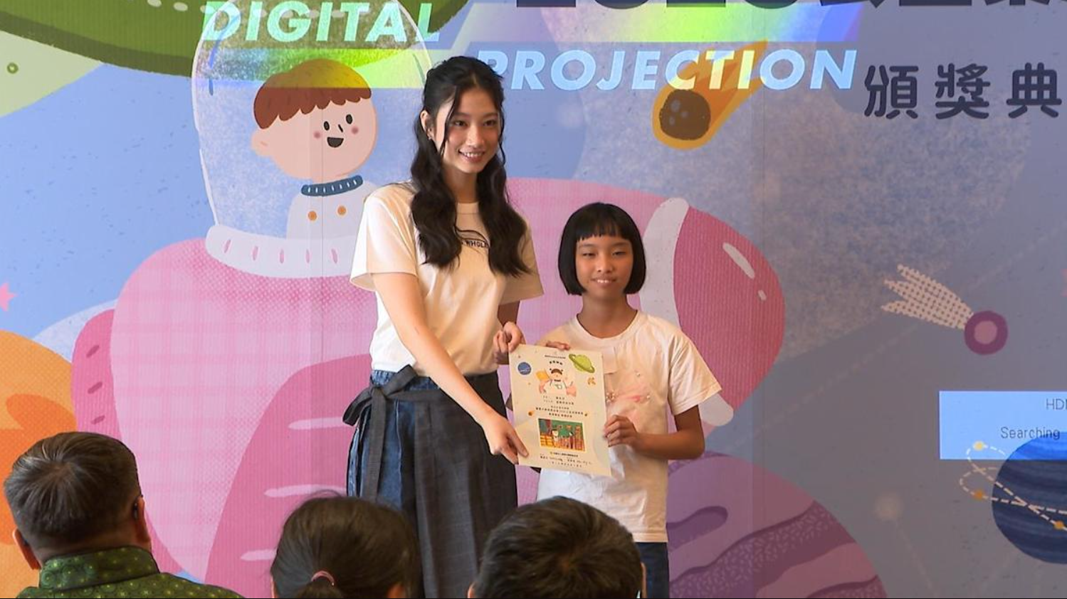 【Yahoo!新聞】飛越3千公里來台! 唇裂蒙古男孩向台灣醫師表達感謝